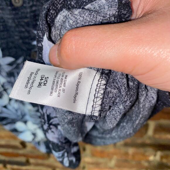 George Black Gray Hawaiian Tropical Short Sleeve Button Down Shirt Men's Small - Picture 4 of 4